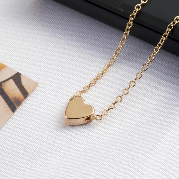 NEW 💎 Gold adjustable heart choker necklace - Picture 2 of 3